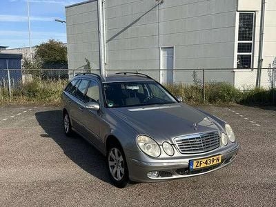 Mercedes E240