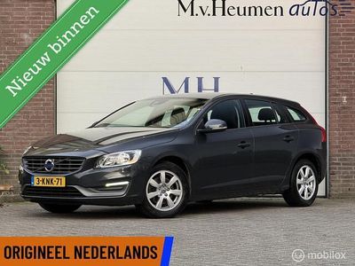 Grijs Gebruikt 2013 Volvo V60 Stationwagen | € 9.495 (Duur)