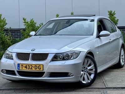 BMW 325
