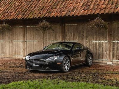 Zwart Gebruikt 2012 Aston Martin V8 Vantage Coupé | € 99.995