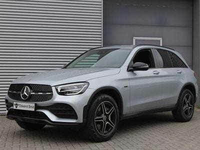 Zilver, metallic lak Gebruikt 2021 Mercedes GLC300 Business SUV | € 41.999 (Goede deal)