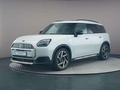 Wit Gebruikt 2025 Mini Countryman Favoured SUV | € 43.990 (Super prijs)