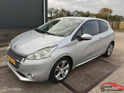 tweedehands Peugeot 208 1.6 VTi Ice Velvet