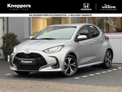 Grijs Occasion 2025 Toyota Yaris Hybrid Hatchback | € 25.900 (Eerlijke prijs)