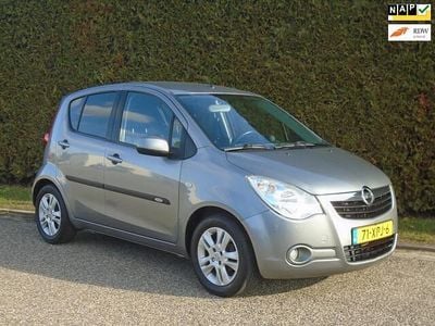 Occasion Opel Agila Edition 68 PK (50 kW) 2012 Grijs (metallic) Hatchback