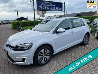 tweedehands VW e-Golf |Virtual cockpit|PDC voor + achter|Keyless|Subsidie|