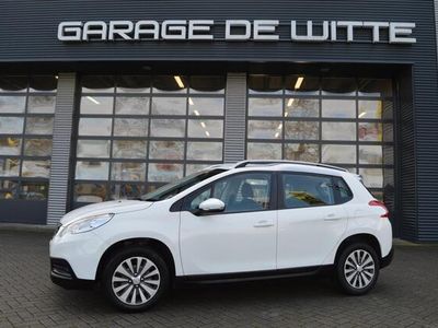 tweedehands Peugeot 2008 1.2 VTi Access automaat