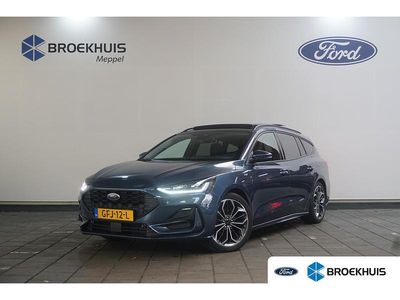 Blauw Gebruikt 2024 Ford Focus ST-Line X Stationwagen | € 29.895 (Iets duurder)