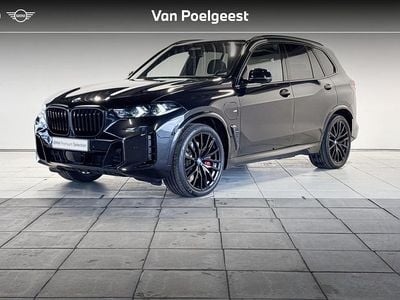Saphirschwarz metallic (475) (zwart metallic) Occasion 2025 BMW X5 Performance SUV | € 104.900 (Eerlijke prijs)
