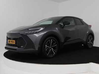Grijs Gebruikt 2025 Toyota C-HR+ Executive SUV | € 45.945