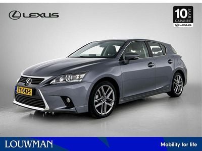 Lexus CT200h