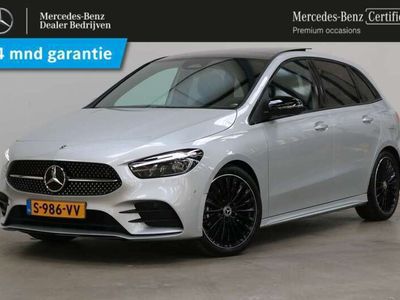tweedehands Mercedes B180 AMG Line Model 2023 | Panorama-schuifdak | Trekhaa