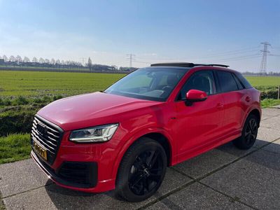 tweedehands Audi Q2 1.4 Automaat , Panorama/schuifdak, Stoelverwarming, Camera, enz,enz