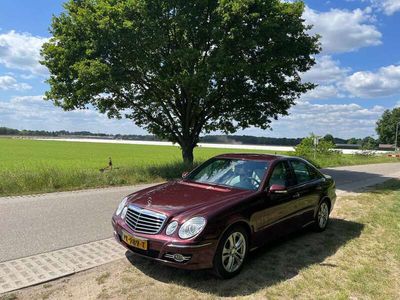 Mercedes E280