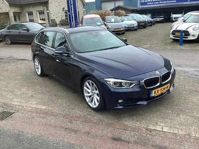 Blauw Occasion 2016 BMW 320 Stationwagen | € 9.850