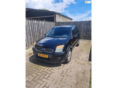 Occasion Ford Fusion Trend 80 PK (58 kW) 2006 Zwart MPV
