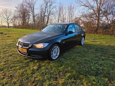 Gebruikt 2005 BMW 320 | € 3.199 (Eerlijke prijs)