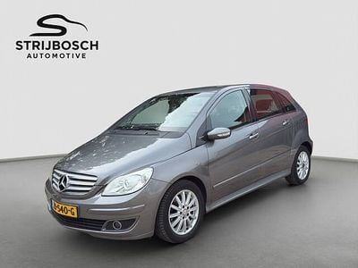 Mercedes B200