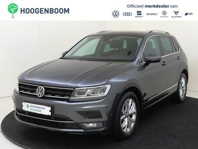 Grijs Occasion 2019 VW Tiguan Highline SUV | € 25.950 (Super prijs)