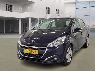 Blauw Occasion 2018 Peugeot 208 Signature Sky Hatchback | € 10.440 (Eerlijke prijs)