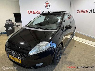 Occasion Fiat Grande Punto Sport 95 PK (69 kW) 2007 Zwart Hatchback