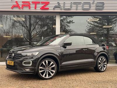 Zwart Gebruikt 2021 VW T-Roc Cabriolet R-line Cabriolet | € 27.900 (Eerlijke prijs)