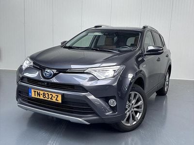 Occasion Toyota RAV4 Hybrid Plus 197 PK (144 kW) 2018 Grijs SUV