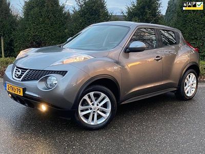 Grijs, metallic lak Gebruikt 2014 Nissan Juke Acenta SUV | € 7.450 (Eerlijke prijs)