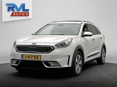 Wit Gebruikt 2016 Kia Niro First Edition SUV | € 12.945 (Eerlijke prijs)
