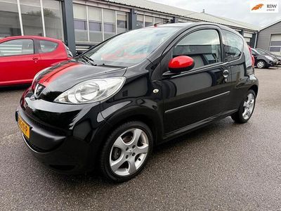 Zwart Gebruikt 2007 Peugeot 107 Hatchback | € 3.250 (Eerlijke prijs)