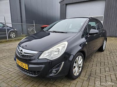 Occasion Opel Corsa 83 PK (61 kW) 2012 Zwart Hatchback