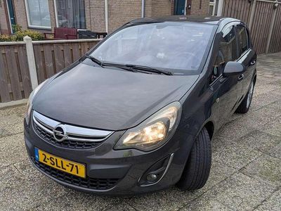 Grijs Occasion 2013 Opel Corsa Cosmo MPV | € 3.950 (Eerlijke prijs)