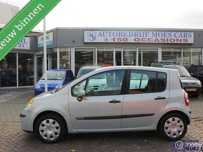 Occasion Renault Modus 89 PK (65 kW) 2005 Grijs MPV