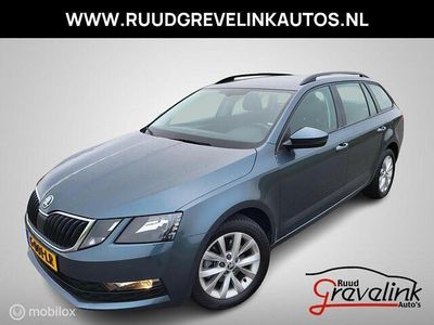 Grijs Occasion 2019 Skoda Octavia Stationwagen | € 10.245 (Iets duurder)