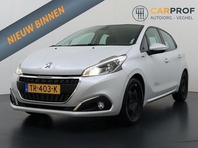 Occasion Peugeot 208 Signature Sky 82 PK (60 kW) 2018 Hatchback