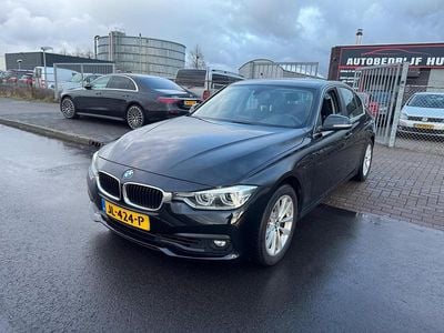 Occasion BMW 330e 2016 Zwart Sedan