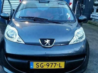 tweedehands Peugeot 107 1.0-Airco/Elektra pakket/Nw Apk/Garantie.