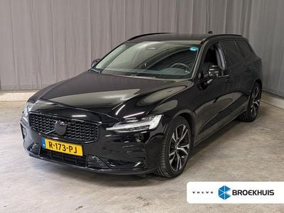 Zwart Occasion 2022 Volvo V60 Plus Stationwagen | € 28.895 (Goede deal)