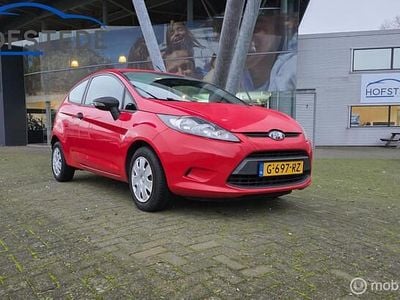 Rood Occasion 2009 Ford Fiesta Trend Hatchback | € 2.970 (Goede deal)