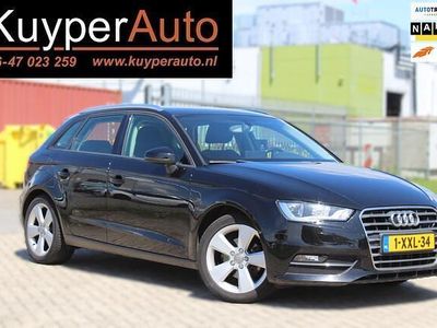 Zwart Occasion 2013 Audi A3 Sportback Ambition Hatchback | € 8.975 (Eerlijke prijs)