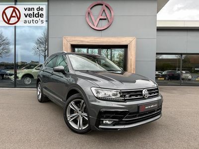 tweedehands VW Tiguan 2.0 TSI 190pk DSG 4Motion Highline R-line Trekhaak Virtual cockpit Rijklaar incl. 1 jaar Bovag garantie