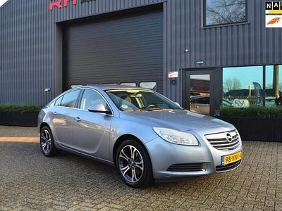 Occasion Opel Insignia Edition 140 PK (102 kW) 2009 Grijs Hatchback