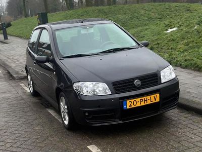 Occasion 2004 Fiat Punto | € 1.850 (Iets duurder)