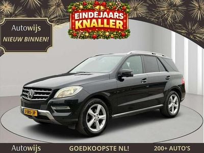 Zwart Gebruikt 2015 Mercedes ML350 SUV | € 13.895 (Super prijs)