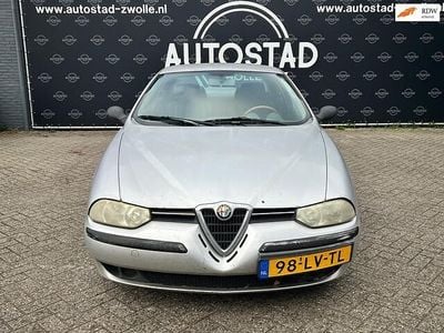 Grijs Gebruikt 2001 Alfa Romeo 156 Lusso Sedan | € 599