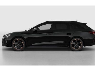 Nieuw Cupra Leon 2025 Midnight black Stationwagen
