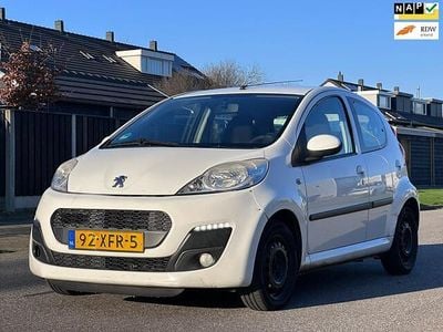 Wit Gebruikt 2012 Peugeot 107 Active Hatchback | € 2.250 (Goede deal)