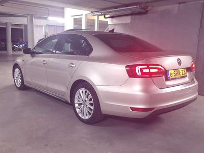 VW Jetta Hybrid