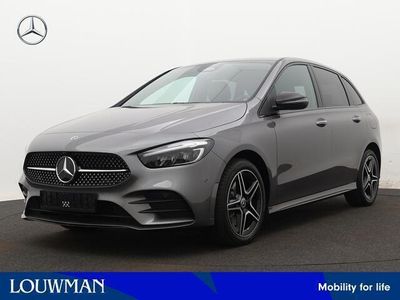 tweedehands Mercedes B250 e AMG Line | Nightpakket | Premium pakket | Warmtewerend, donkergetint glas achterin |