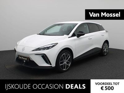 Occasion MG MG4 EV Luxury 150 kW (204 PK) 2023 Wit Hatchback